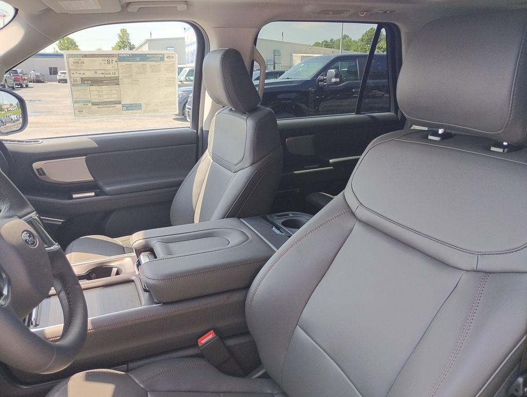 2025 Ford Expedition Active - Photo 21