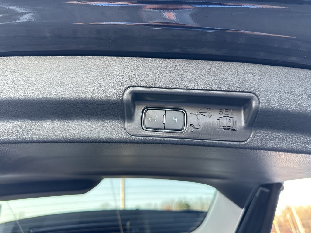 2025 Ford Explorer Active - Photo 12