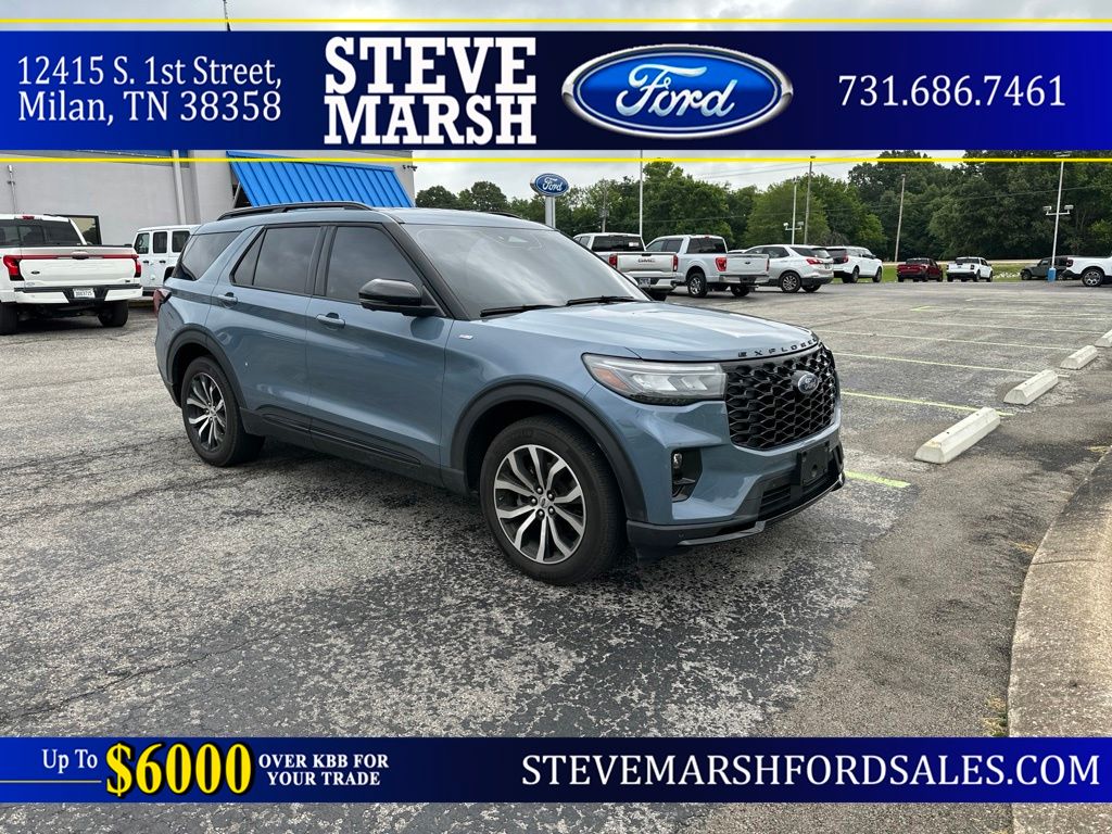 2025 Ford Explorer ST-LINE RWD (PL535)'s photo