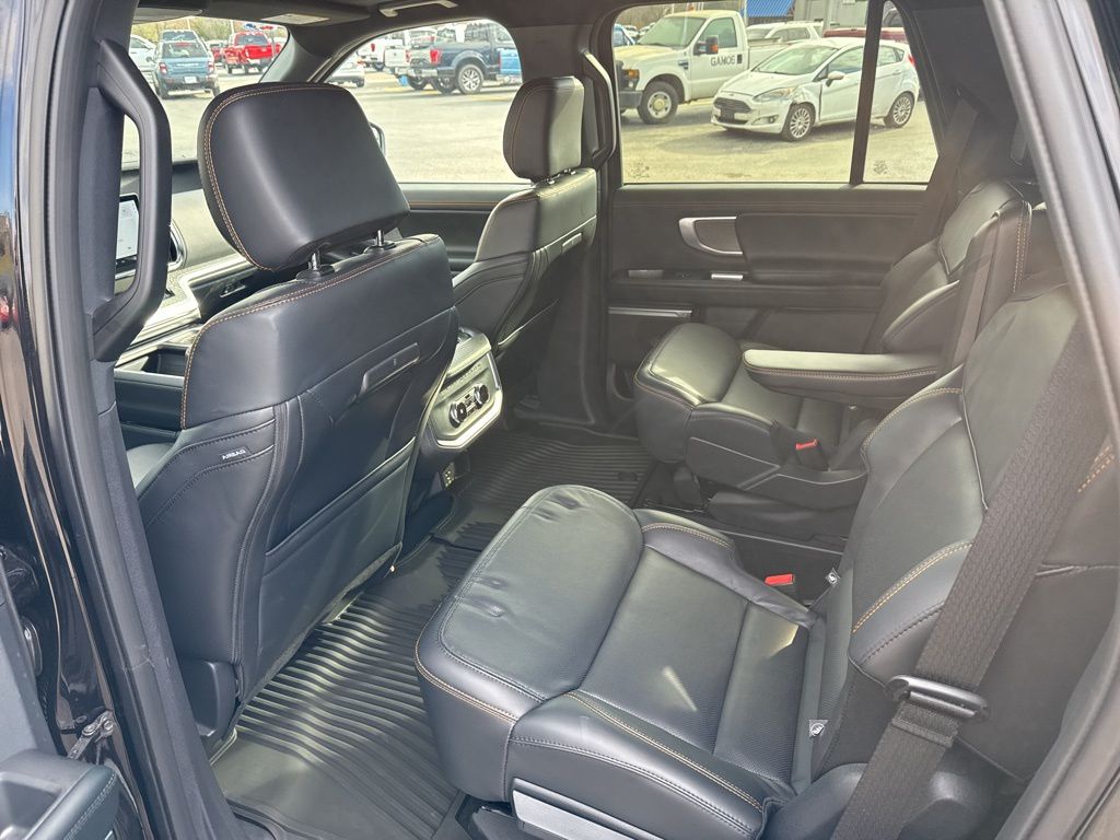 2025 Ford Expedition Tremor - Photo 14