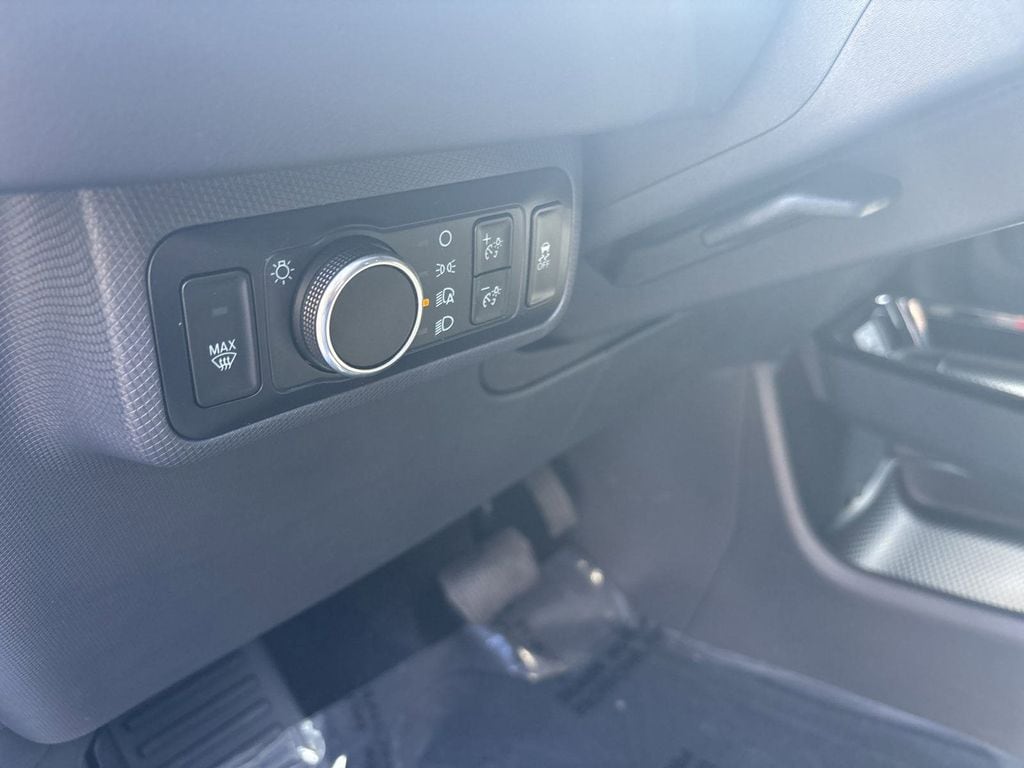 2024 Ford Mustang Mach-E Select - Photo 13