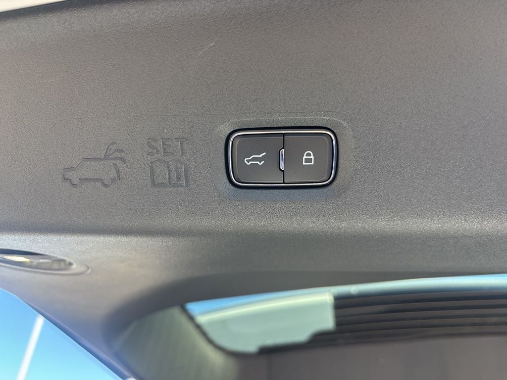 2026 Ford Expedition Active - Photo 15