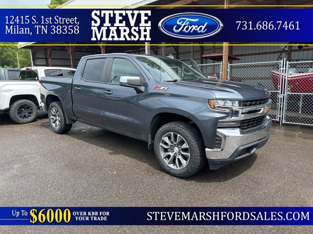 2022 Chevrolet Silverado 1500 LT 4X4 Crew Cab Short Box's photo