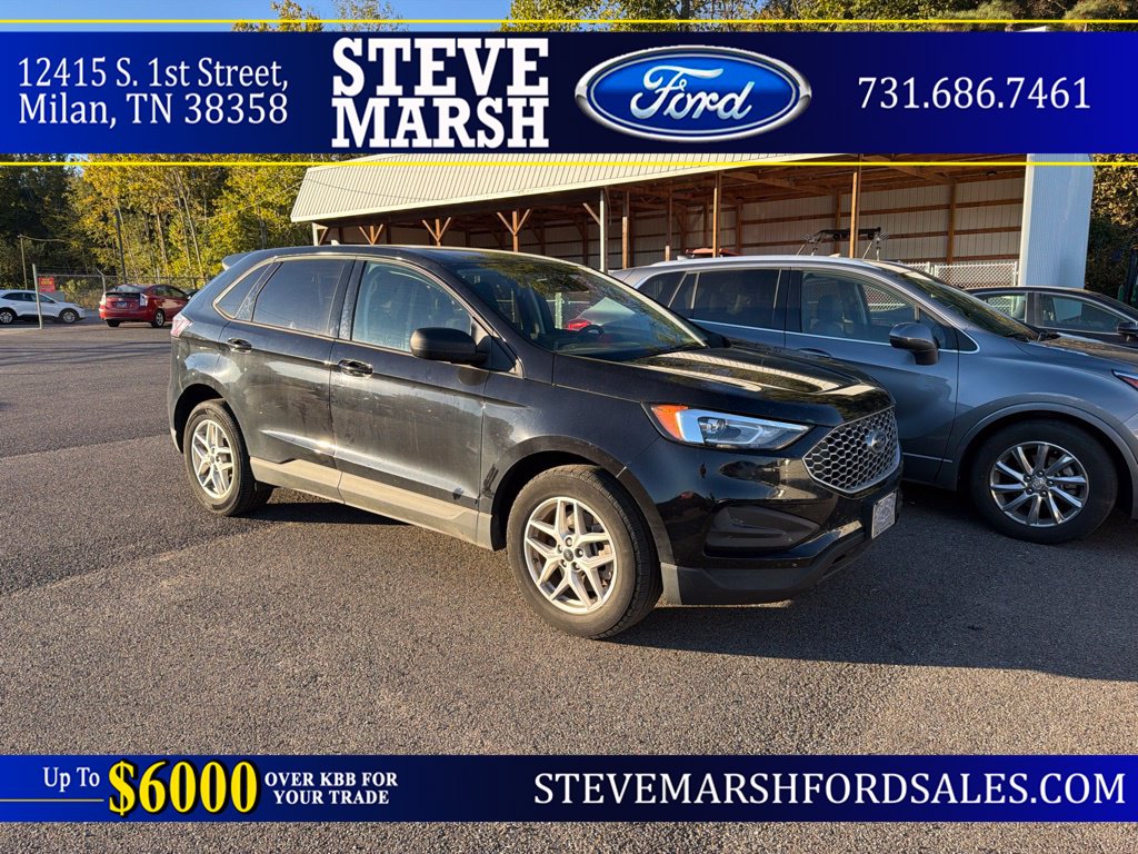 2023 Ford Edge SE