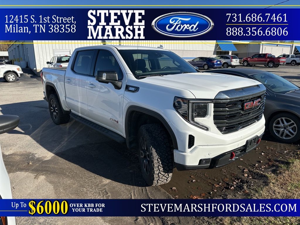 2023 GMC Sierra 1500 AT4's photo