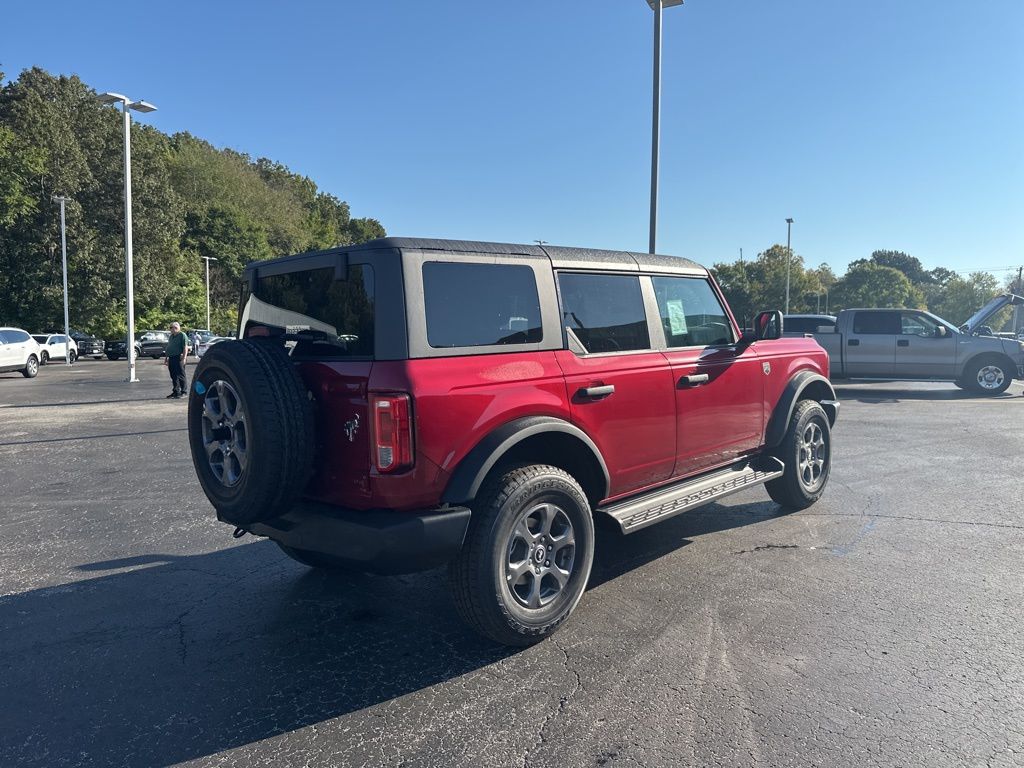 2025 Ford Bronco Big Bend photo 2