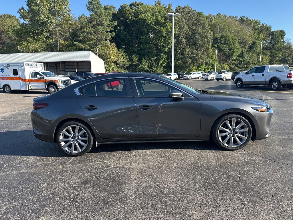2019 Mazda Mazda3 Preferred Sedan photo 2