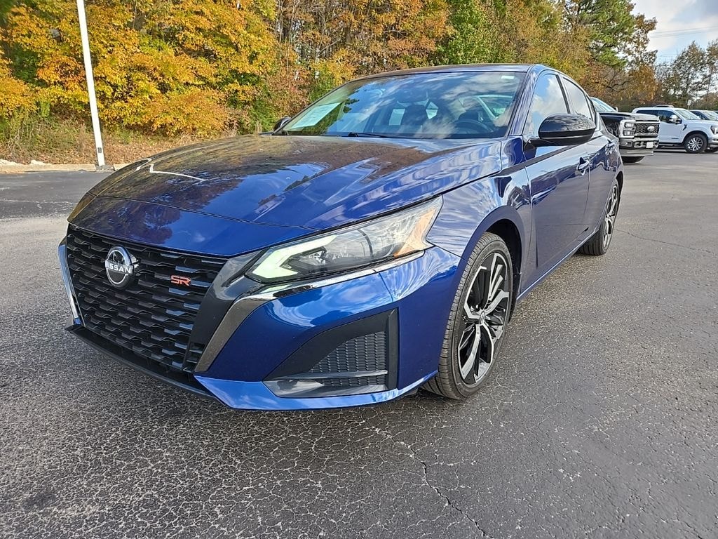 Used 2024 Nissan Altima 2.5 SR Sedan