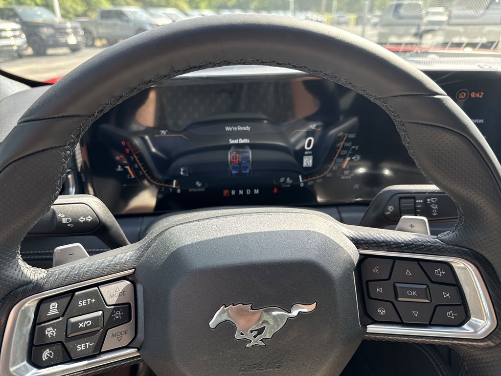 2025 Ford Mustang GT Premium Convertible - Photo 23