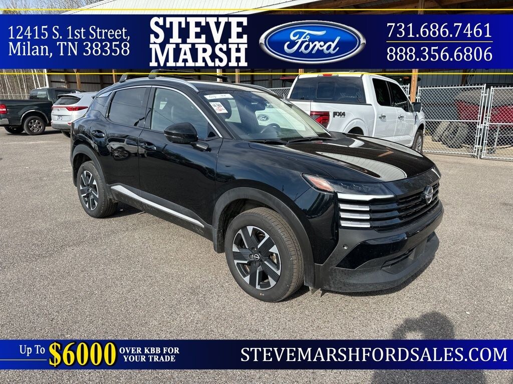 Used 2025 Nissan Kicks SR SUV