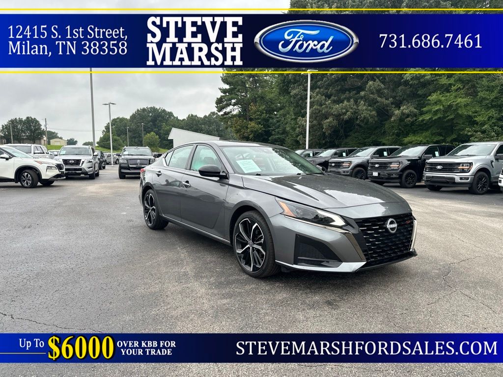Used 2025 Nissan Altima 2.5 SR