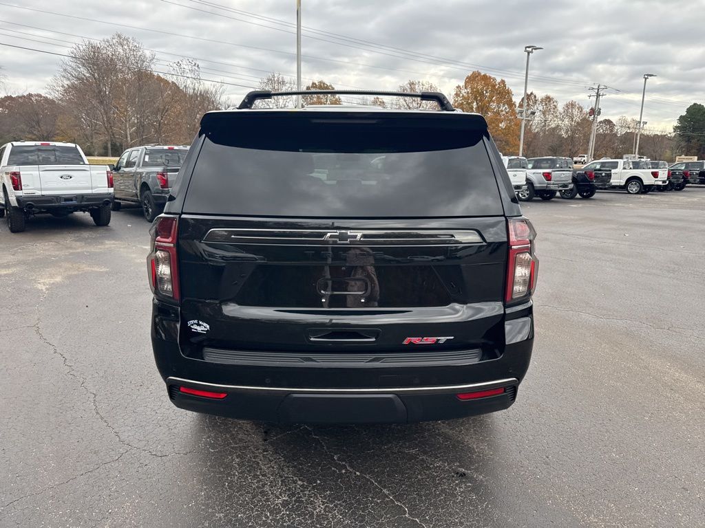 2021 Chevrolet Tahoe RST photo 2