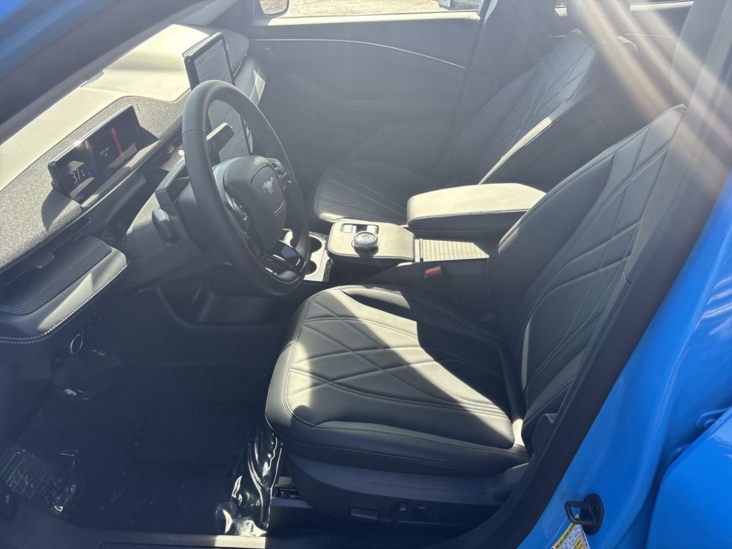2024 Ford Mustang Mach-E Select - Photo 11