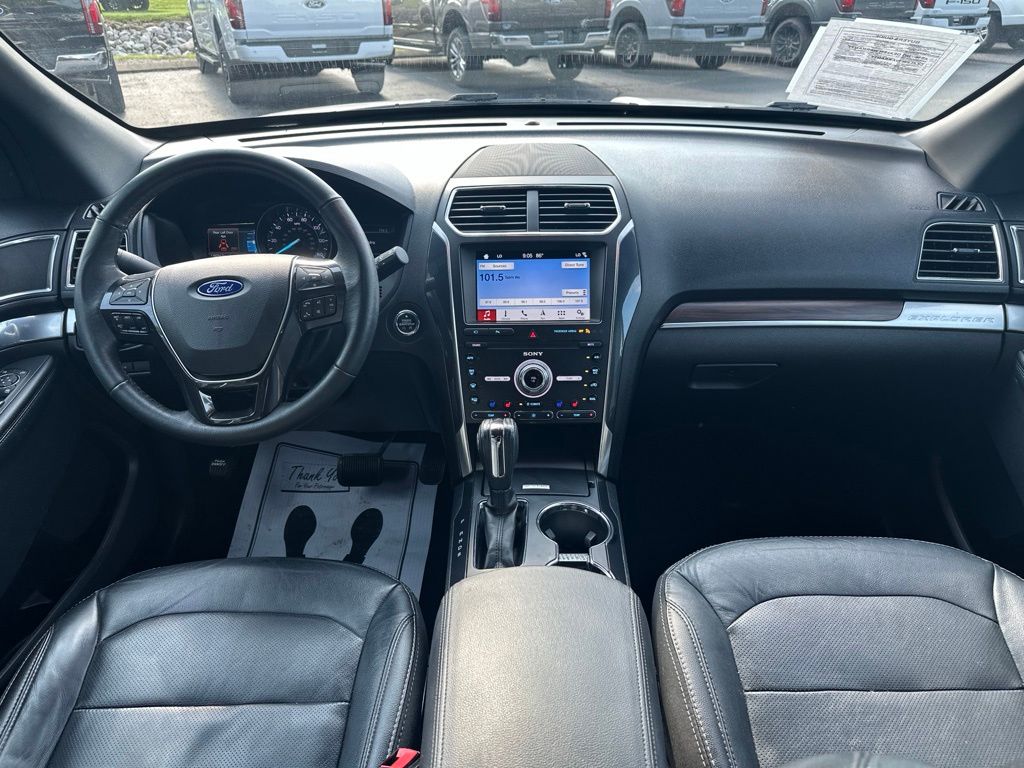 Photo 16
