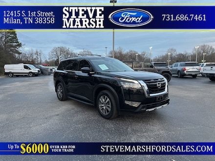 2023 Nissan Pathfinder SL SUV