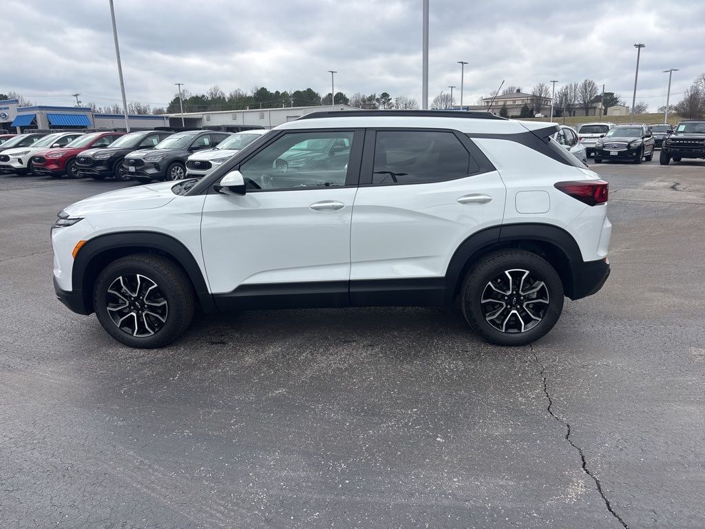 Used 2024 Chevrolet Trailblazer Activ SUV