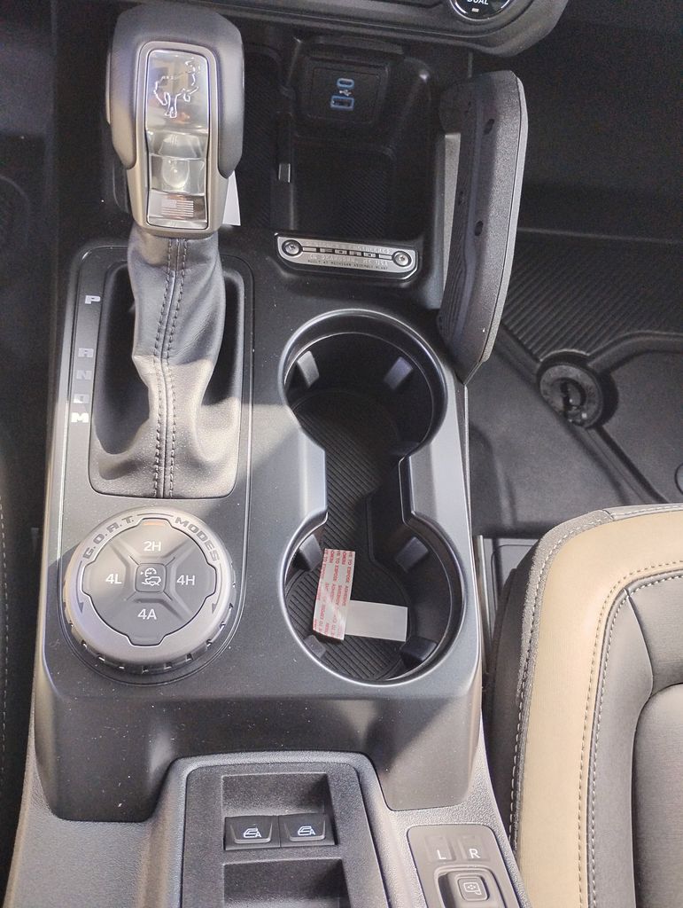 2025 Ford Bronco 4-Door Big Bend - Photo 17