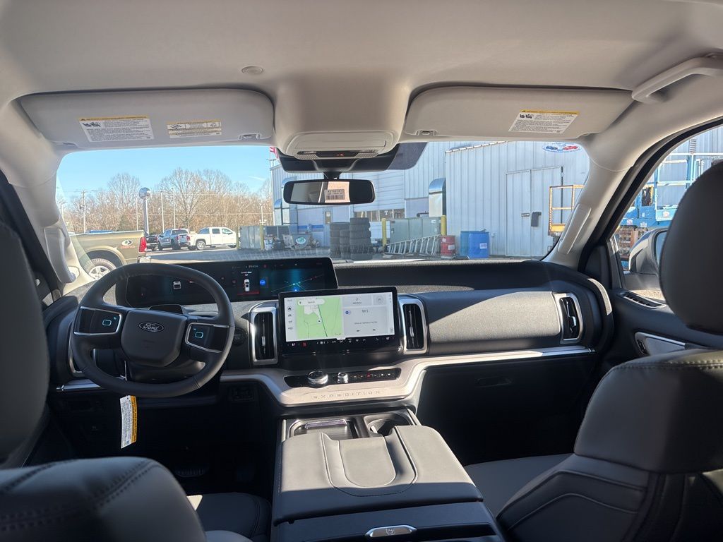 2026 Ford Expedition Active - Photo 19