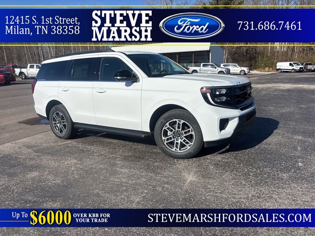 2026 Ford Expedition Active's photo