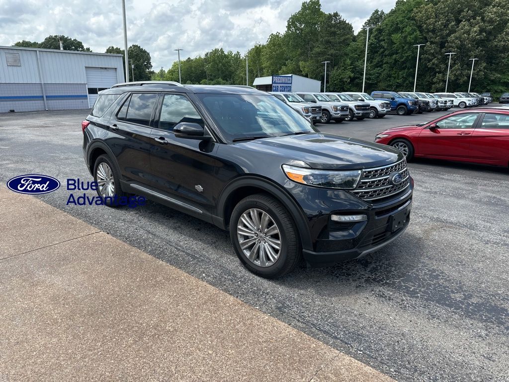 2023 Ford Explorer King Ranch 4WD's photo