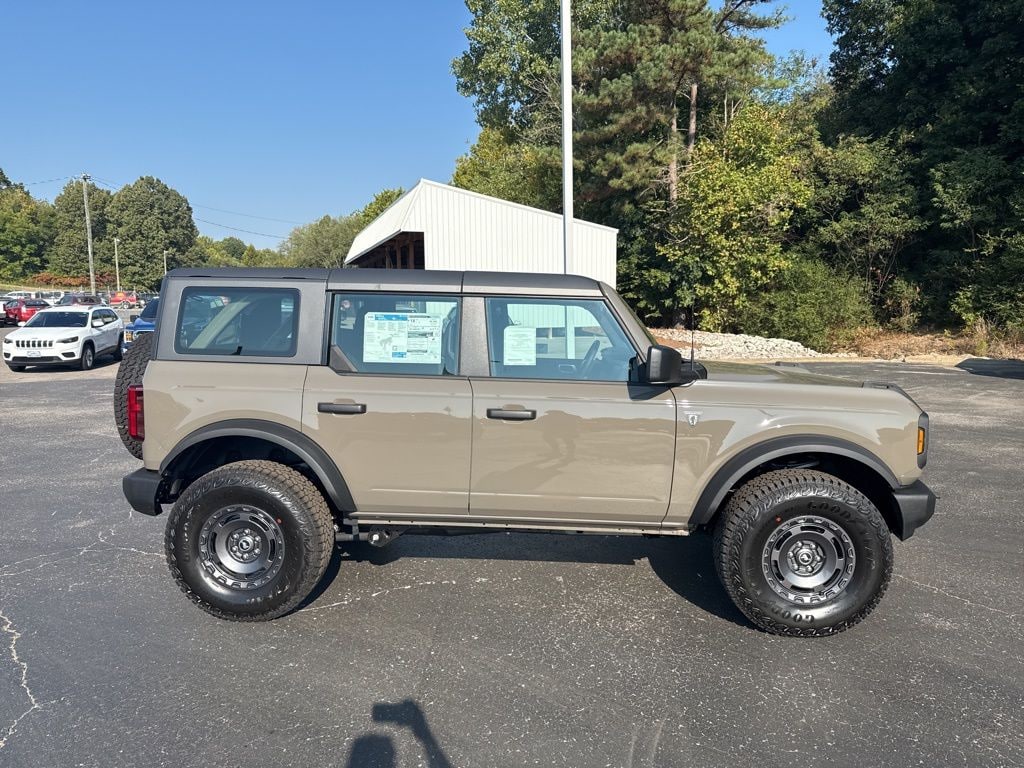 New 2025 Ford Bronco Base SUV