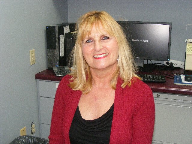 Gail Smith2.JPG