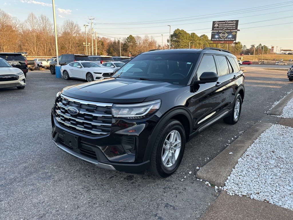 2025 Ford Explorer Active - Photo 7