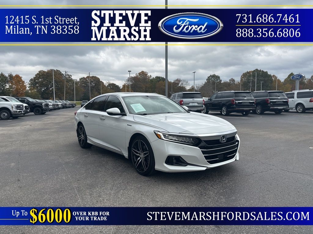 2022 Honda Accord Hybrid Touring's photo