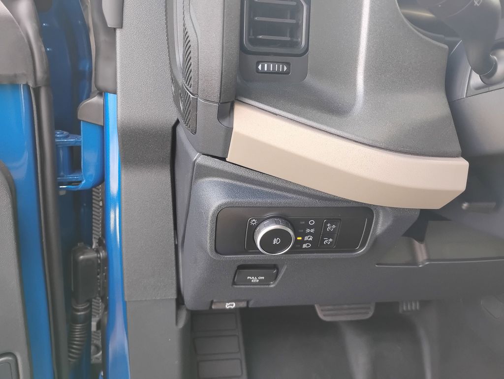 2025 Ford Bronco 4-Door Big Bend - Photo 13