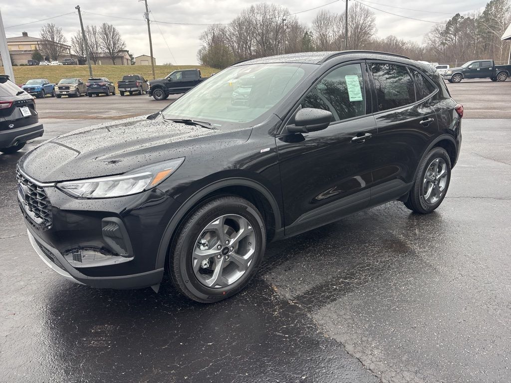 New 2026 Ford Escape ST-Line SUV