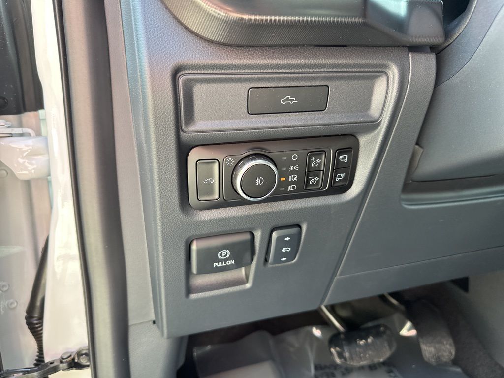 2026 Ford F-150 Platinum - Photo 19