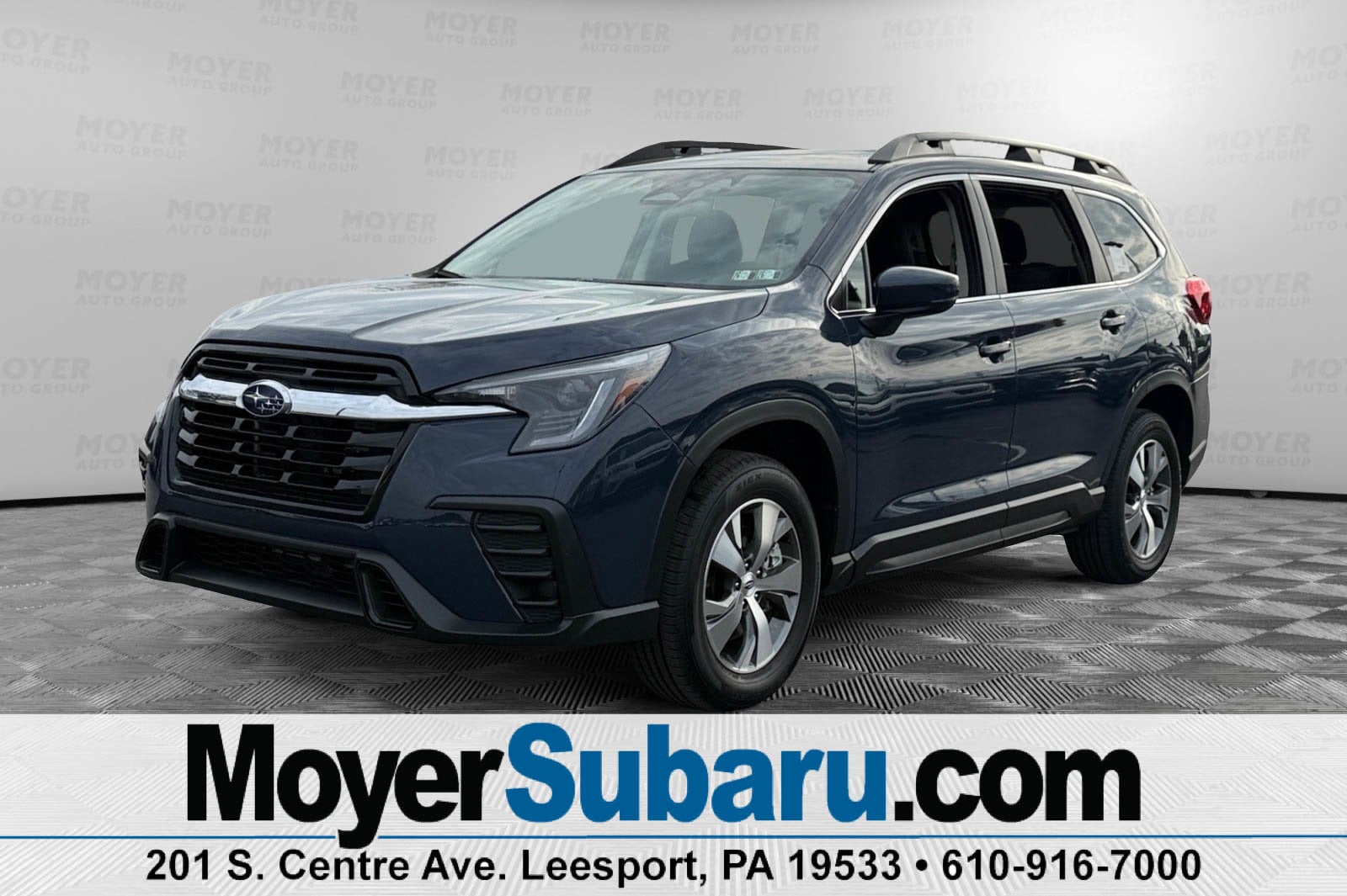 2025 Subaru Ascent Premium's photo