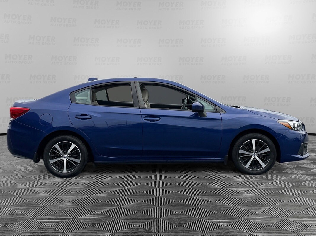 2023 Subaru Impreza Premium photo 4