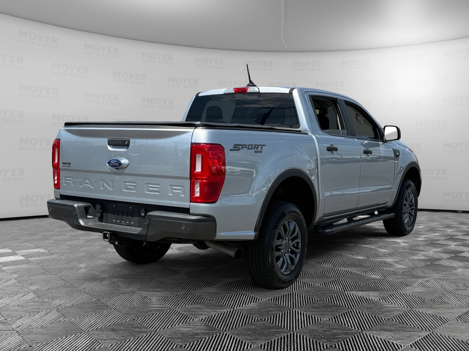 View vehicle photo 5