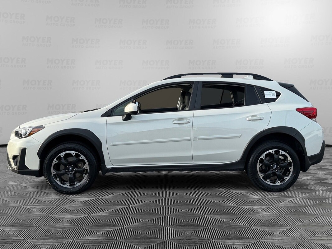 2022 Subaru Crosstrek Premium photo 2
