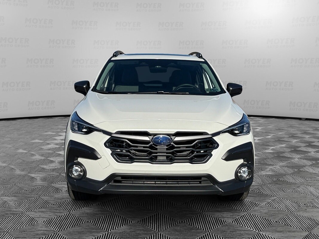 2025 Subaru Crosstrek Limited photo 2