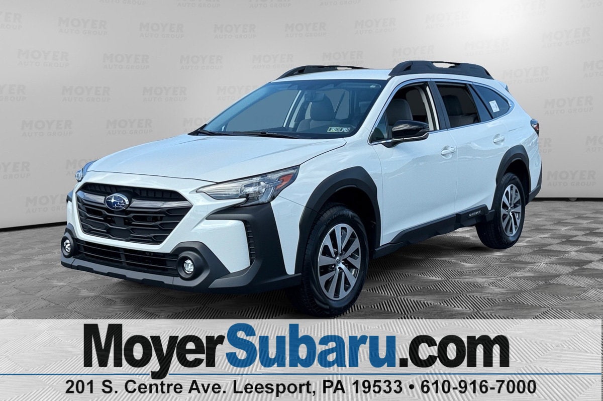 2025 Subaru Outback Premium's photo