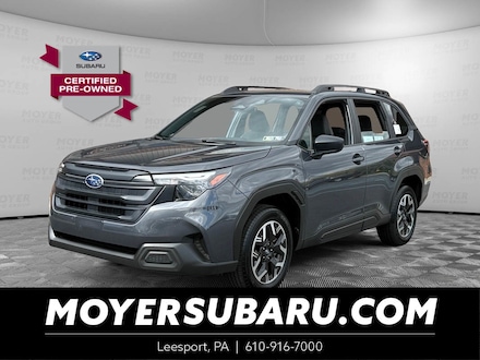 Used 2025 Subaru Forester Base near Reading, PA