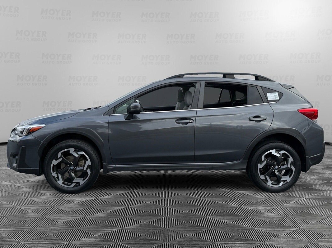 2022 Subaru Crosstrek Limited photo 2