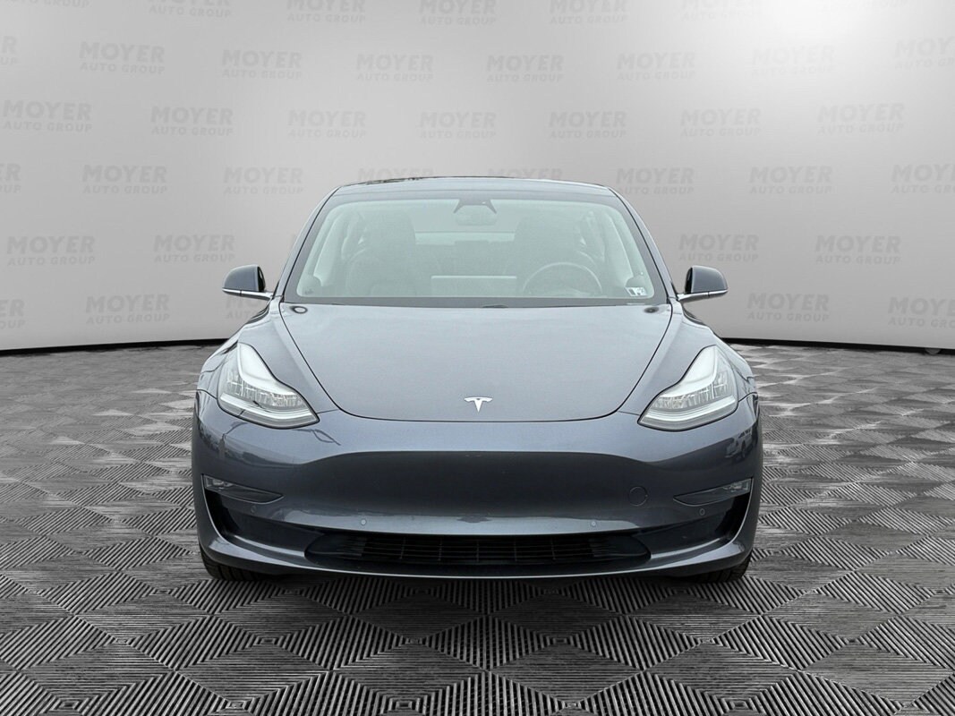 2019 Tesla Model 3 photo 3