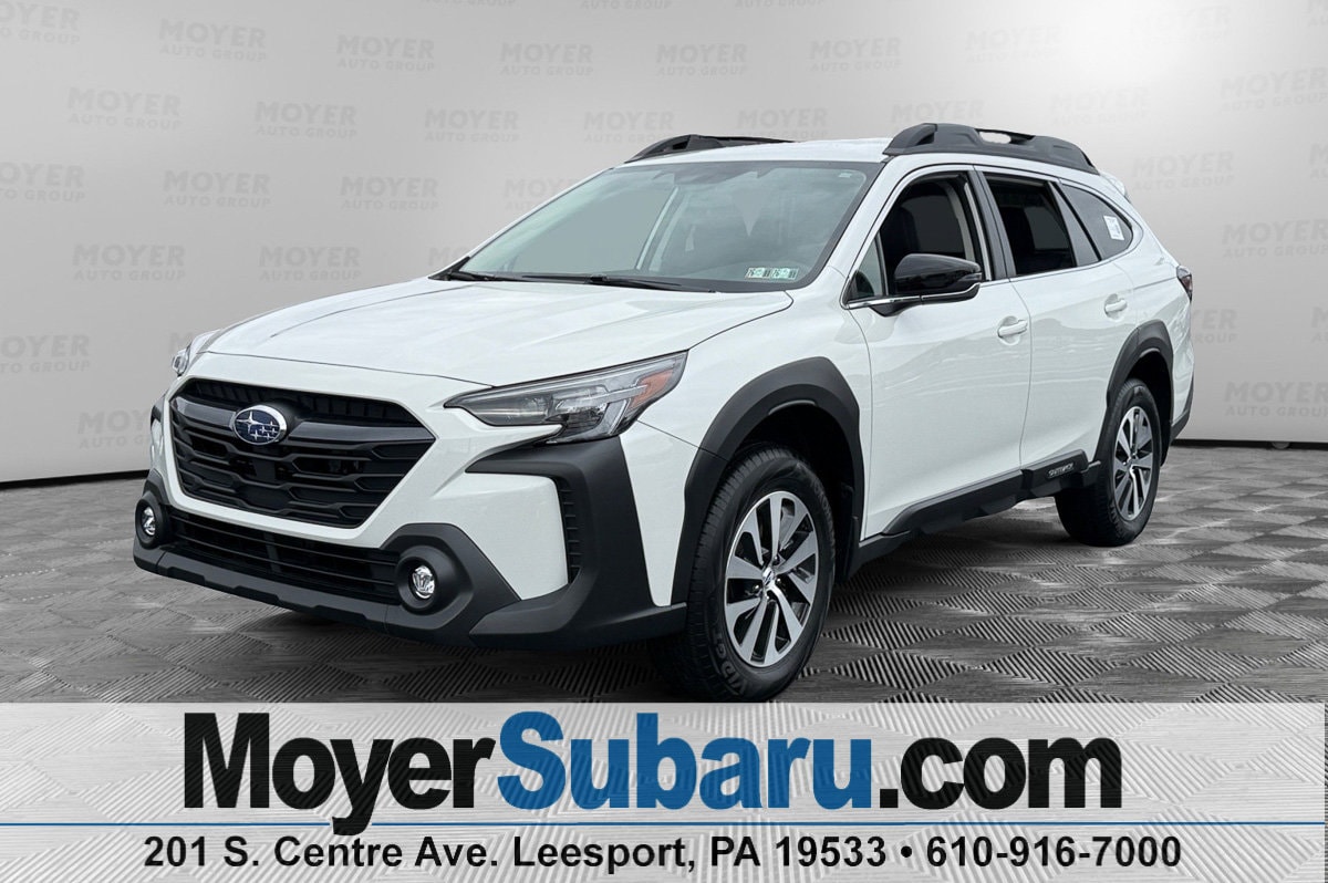 2025 Subaru Outback Premium's photo