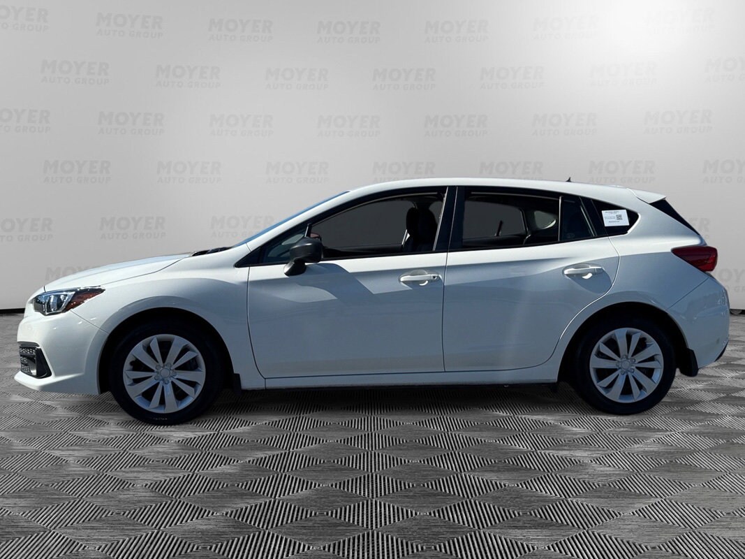 2023 Subaru Impreza Base photo 2