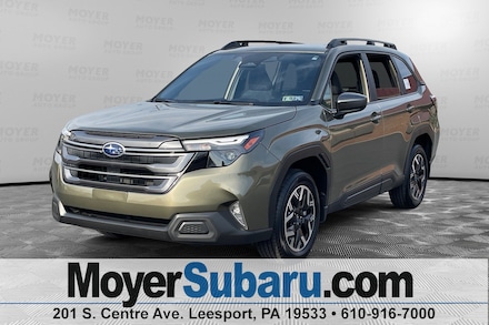 Used 2025 Subaru Forester Premium SUV near Reading, PA