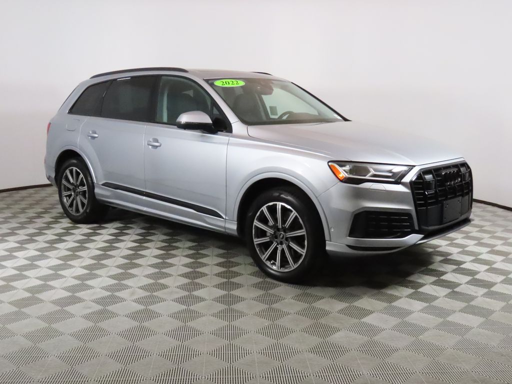 2022 Audi Q7 45 Premium Plus photo 6