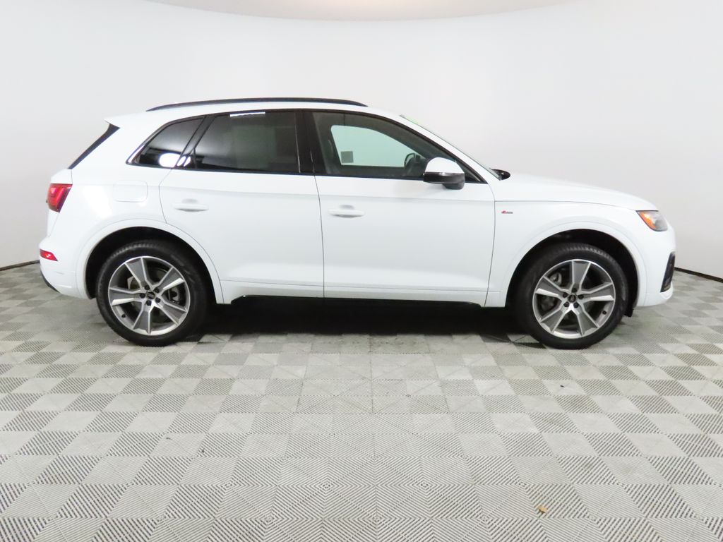 2025 Audi Q5 45 S Line Premium photo 5