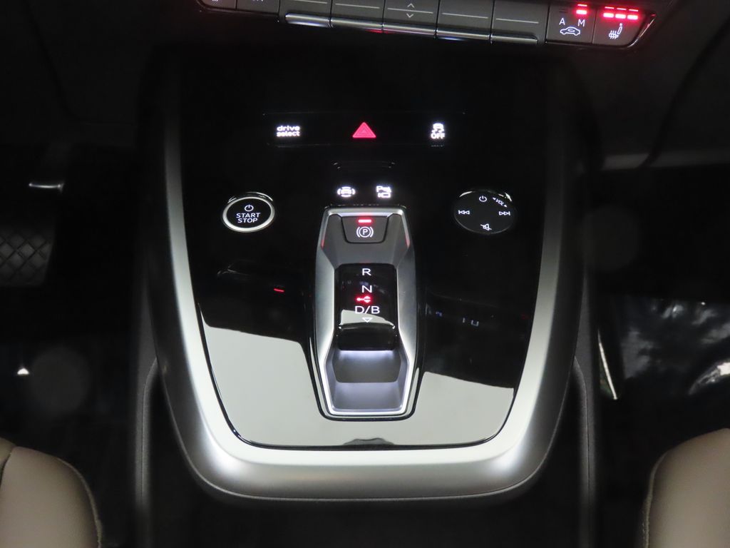 2026 Audi Q4 e-tron Premium - Photo 22