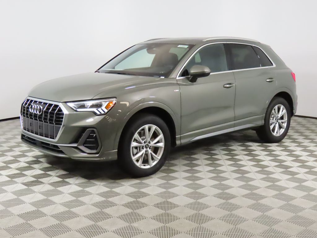 2025 Audi Q3 S Line Premium's photo