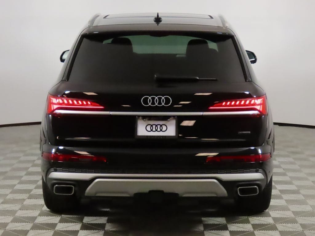 New 2025 Audi Q7 Premium Plus SUV