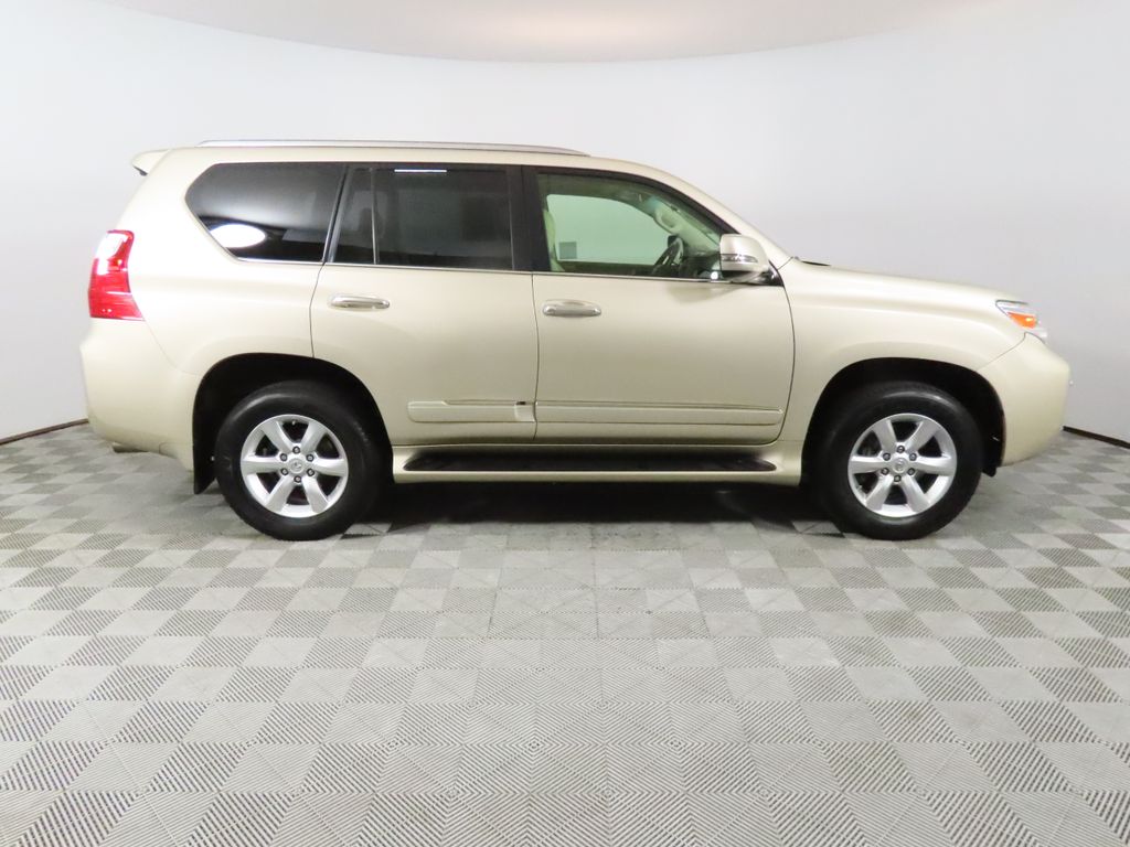 2013 LEXUS GX 460 photo 5