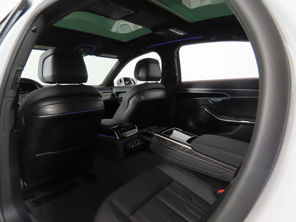 2025 Audi A8 Base - Photo 40